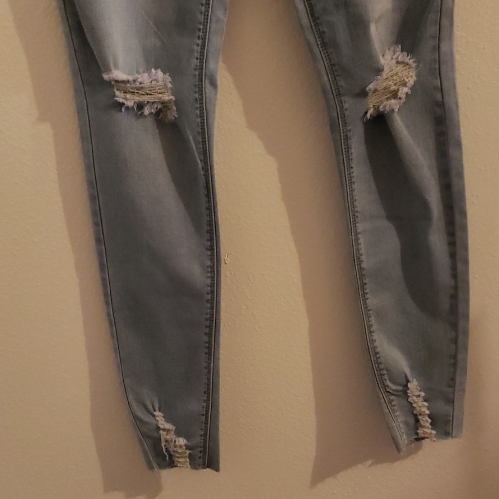 Light blue Jeans - Picture 2 of 2